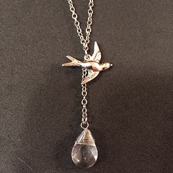 Sparrow Drop Necklace - Picture 2 of 3