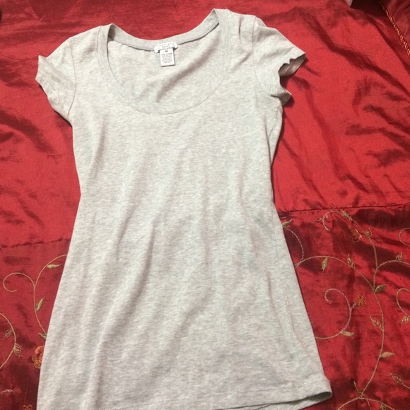 deb grey scoop neck