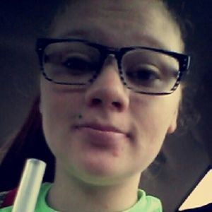 Meet your Posher, Gweneth