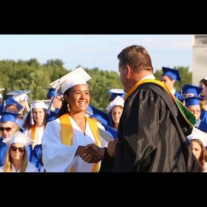 Meet your Posher, Angelina