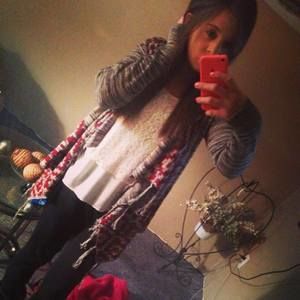 Meet your Posher, Alexandra