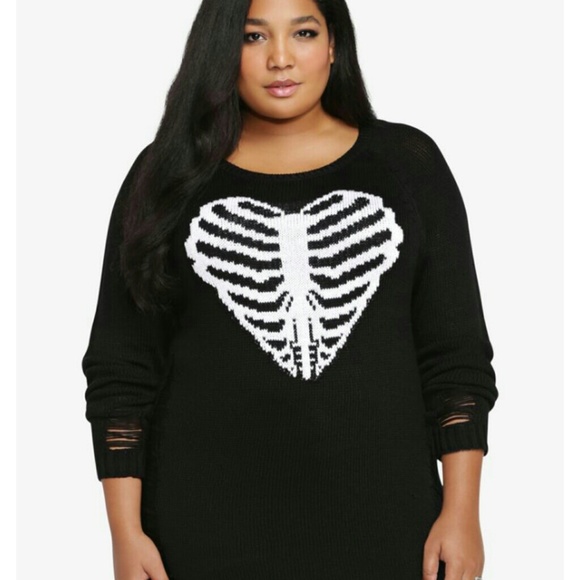 Torrid Skull Heart distressed sweater