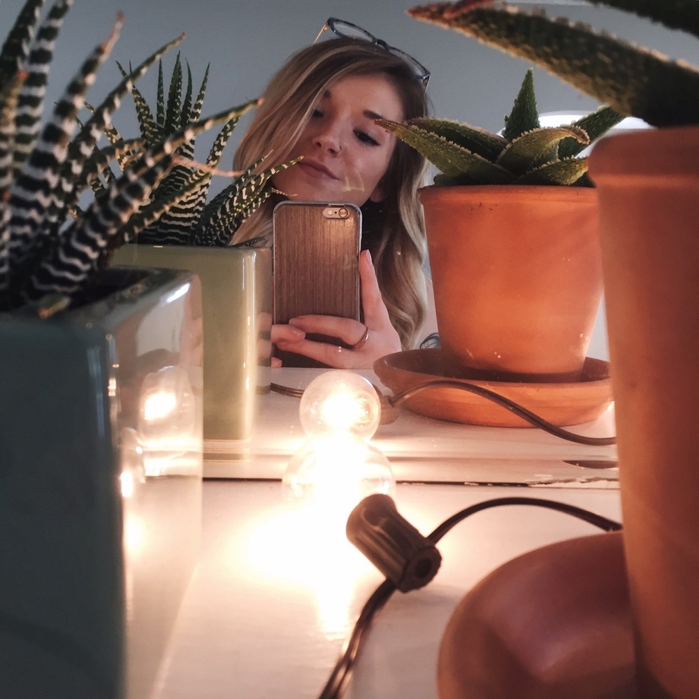 Meet ya girl. 🌿🌿🌿