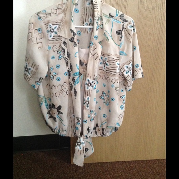 Woman's shirt