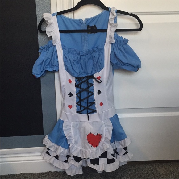 Costume