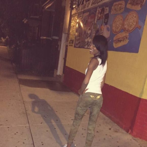 Meet your Posher, Robin - Picture 1 of 1