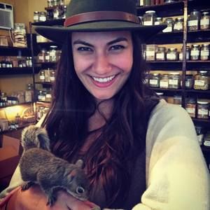 Meet your Posher, Alyson