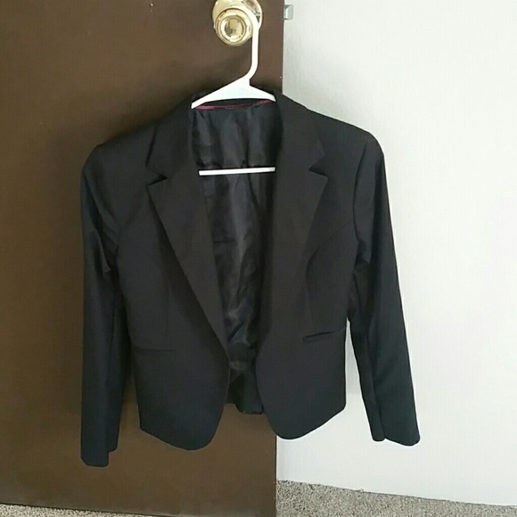 Vanheusen Black Blazer