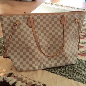 Louis Vuitton Neverfull