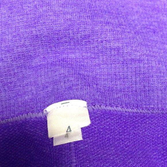 Lululemon in the flow crop II - Picture 3 of 4