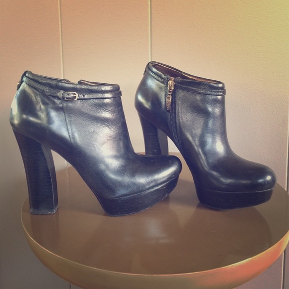 Guess Black Platform Booties