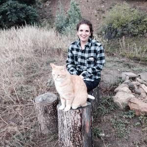 Meet your Posher, Caroline