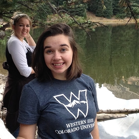 Meet your Posher, Karlye - Picture 1 of 1