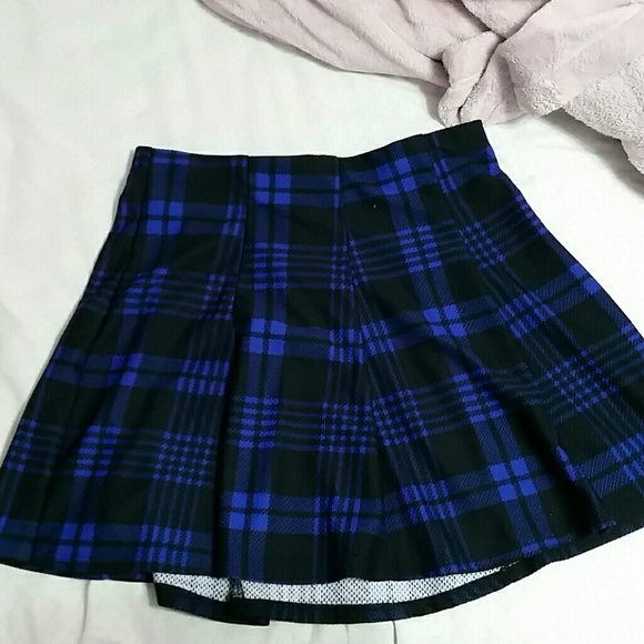 Plaid skirt