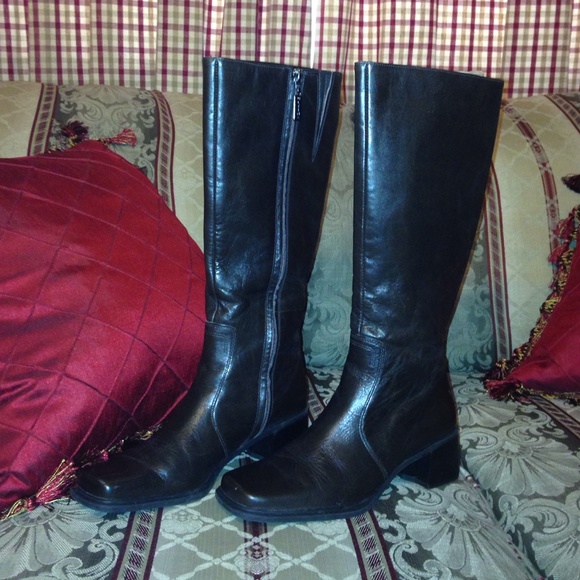 Knee high tall brown boots