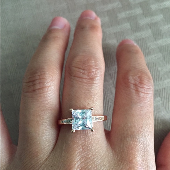 18k Rose gold square ring
