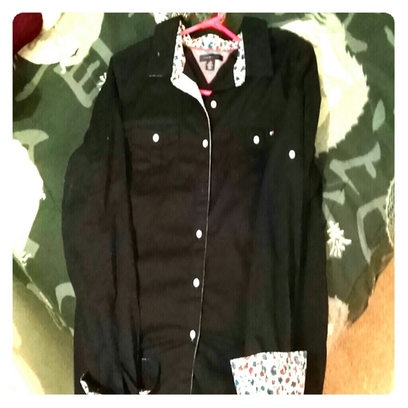 Tommy Hilfiger long sleeve button down