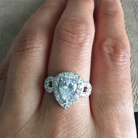 Sterling silver teardrop ring