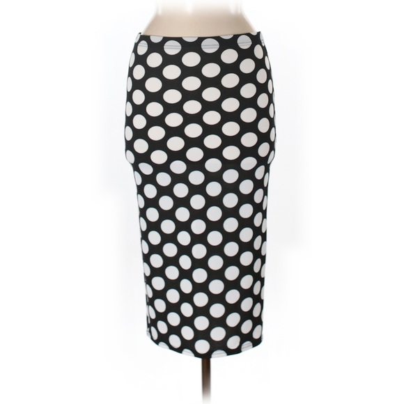 Boohoo Dresses & Skirts - Polka dot pencil midi skirt