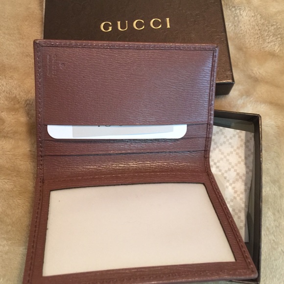 Gucci REDUCED SOLD - Picture 2 of 4