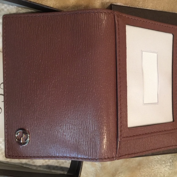 Gucci REDUCED SOLD - Picture 3 of 4