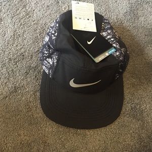 Running hat