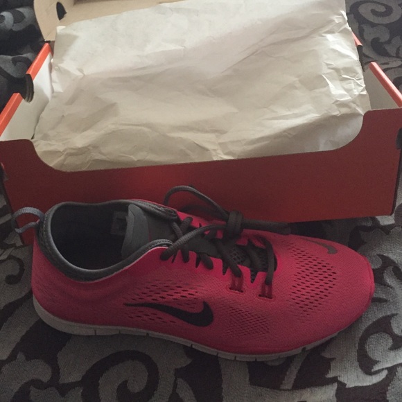 Nike free 5.0 fit 4