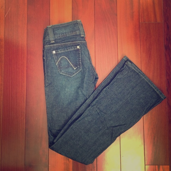 Guess jeans. Dark wash.