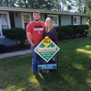 Meet your Posher, Anna