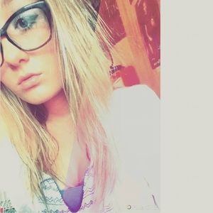 Meet your Posher, Hanna