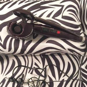 HOLD for mgriggs7 Infinity Conair Curler