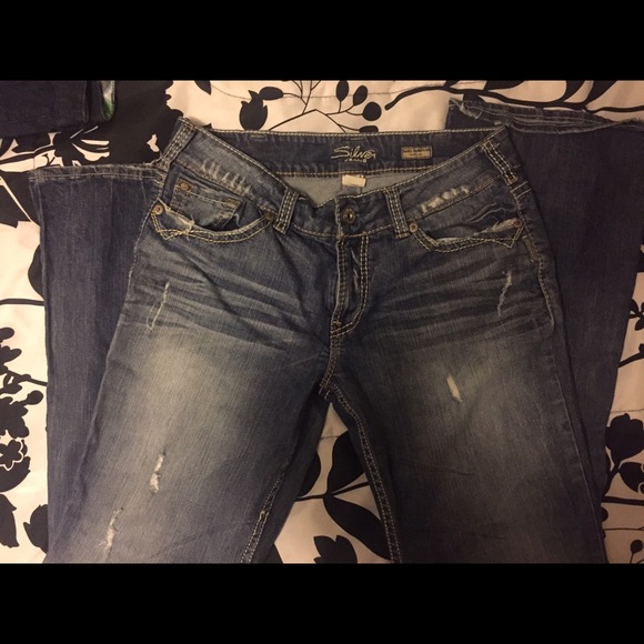 Distressed Silver jeans