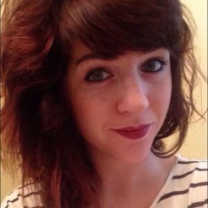 Meet your Posher, Carly