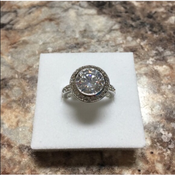 Ocean Jewelers Jewelry - 5.5ct Gatsby Engagement Ring 💍