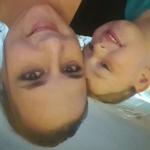 Meet your Posher, Courtney