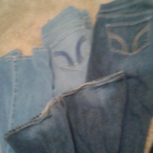 2 pair of hollister jeans