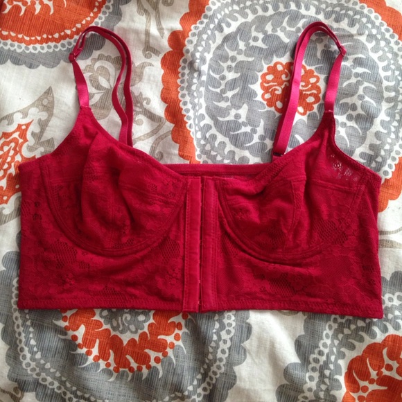 Red bralette ❤️