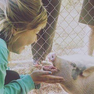 Meet your Posher, Esther