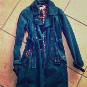 A corduroy green/teal jacket. Good condition!