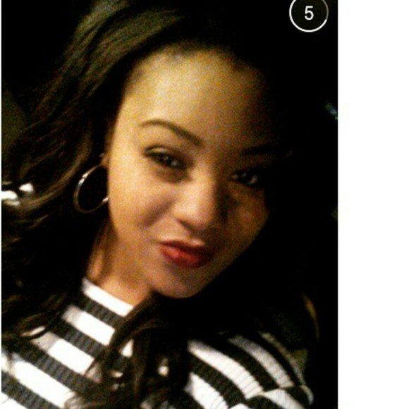 Meet your Posher, Simone - Picture 1 of 1