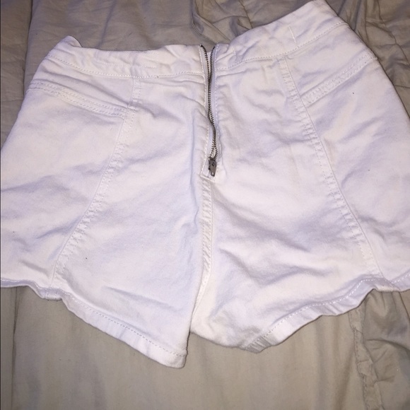 Bullhead high rise shorts