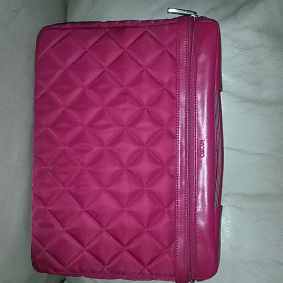 SALE! Knomo of London 15" slim quilted laptop bag