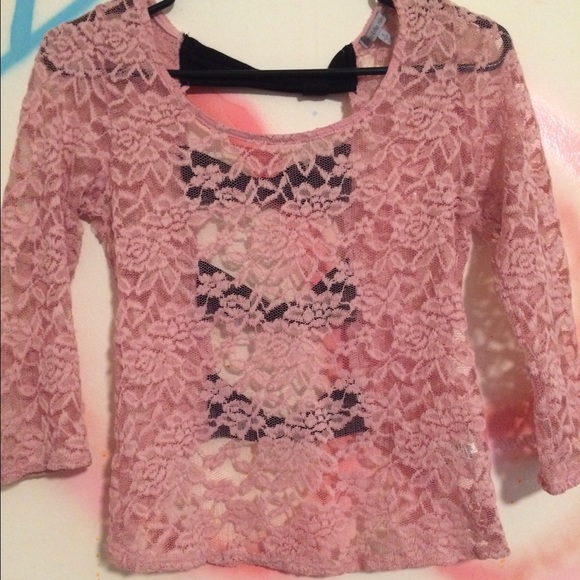 CHARLOTTE RUSSE CROP TOP