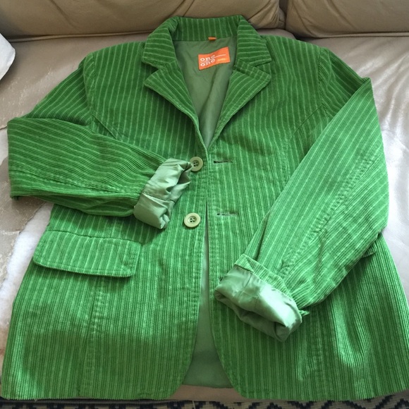 Cute jacket - Picture 2 of 4