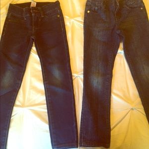 Girls size 6 pair of skinny jeans