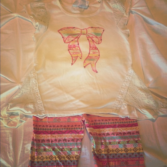 Girls size 5/6 outfit