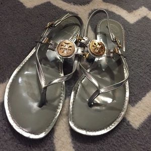 Tory burch silver thong sandal