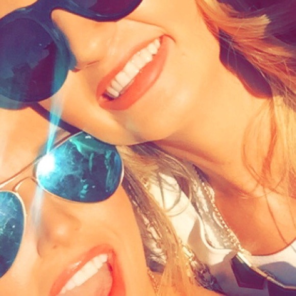 Meet your Posher, Maggie - Picture 1 of 1