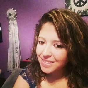 Meet your Posher, Melissa