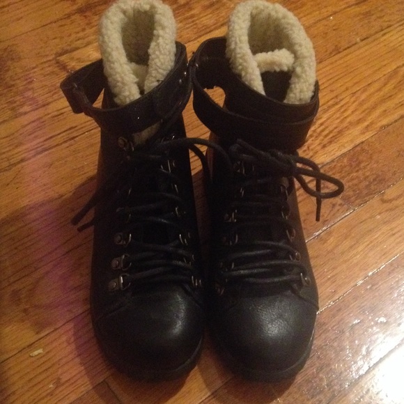 Winter boots